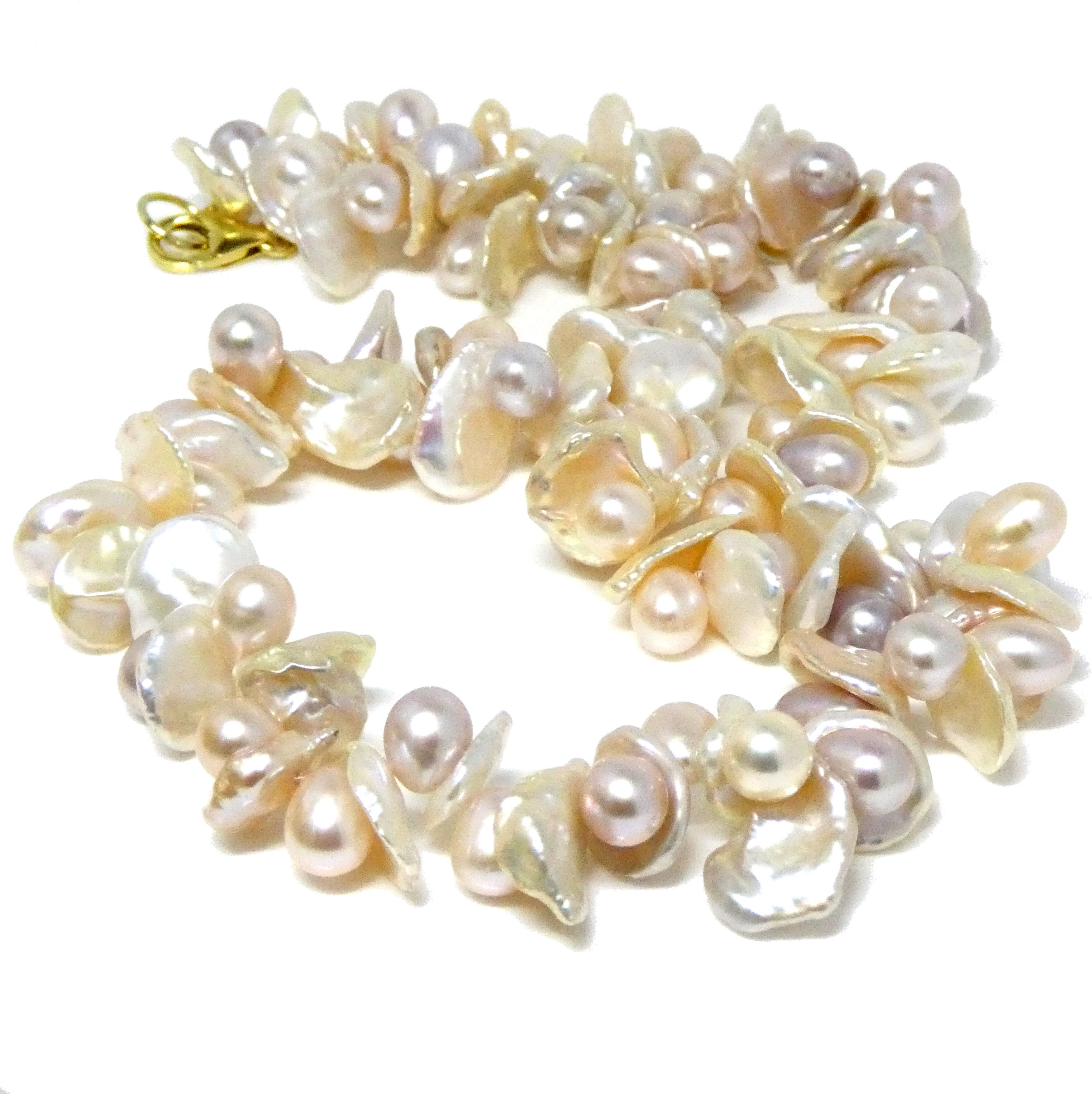 Peach and Pink Summer Pearls Necklace